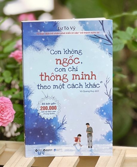 con khong ngoc con chi thong minh theo cách khac